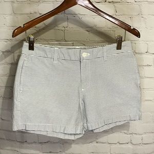 Khakis by Gap 4” grey and white stripped shorts